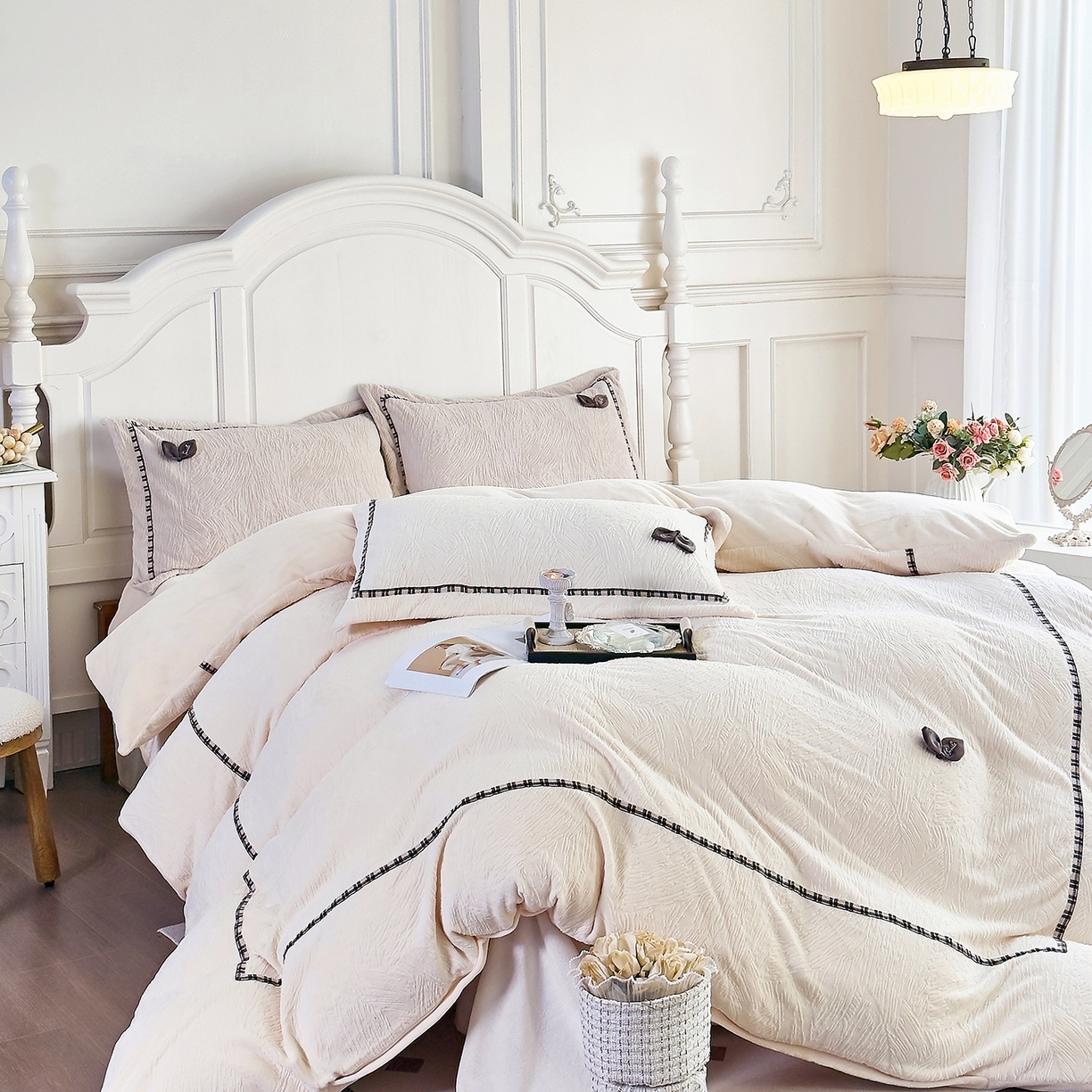 91家纺网 家纺一手货源 找家纺 北纬27度 2025新款极简小轻奢牛奶绒四件套-烟雨星云 烟雨星云-奶白