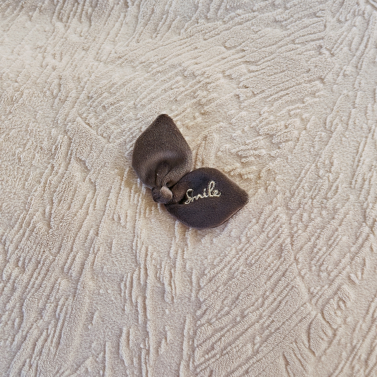 91家纺网 家纺一手货源 找家纺 北纬27度 2025新款极简小轻奢牛奶绒四件套-烟雨星云 烟雨星云-奶咖