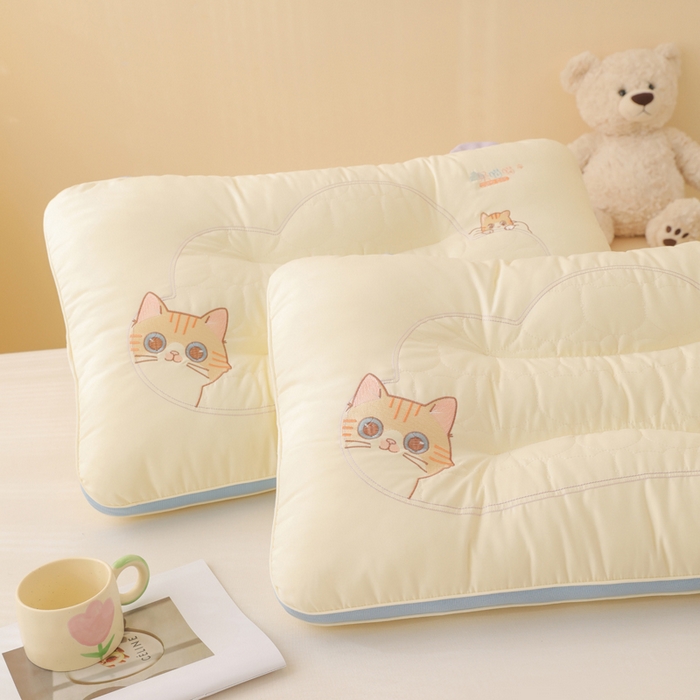 91家纺网 家纺一手货源 找家纺 （总）锦鲤枕芯 2025新款新品亲肤舒适云感超柔软朵喵喵幼儿园儿童学生成人定型低枕头枕芯