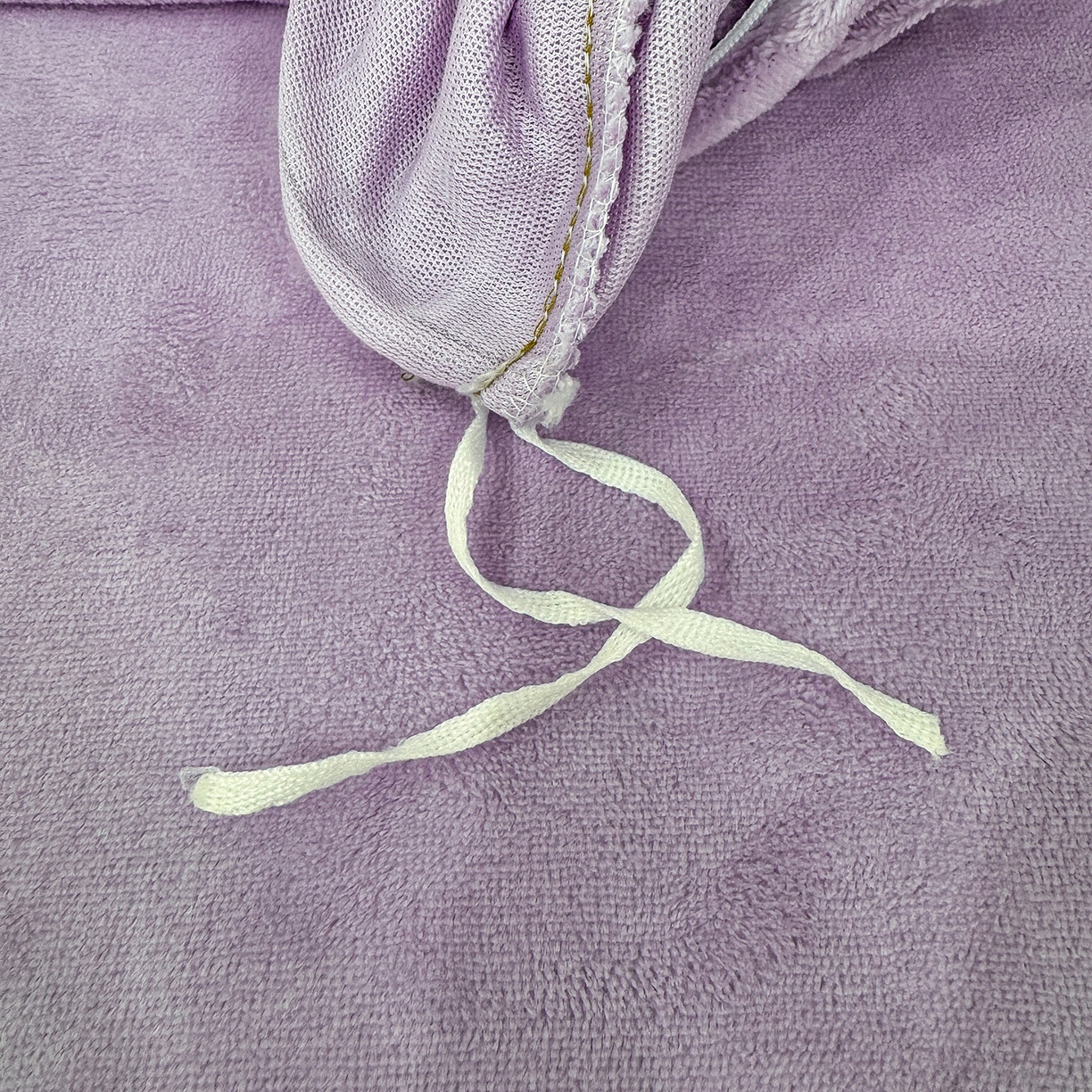 91家纺网 家纺一手货源 找家纺 悦织湾家纺 2025新款绣花200克重牛奶绒四件套刺绣3.5万针7斤重高密加厚保暖跨境专供外贸出口电商热销款 手捧花-浅紫