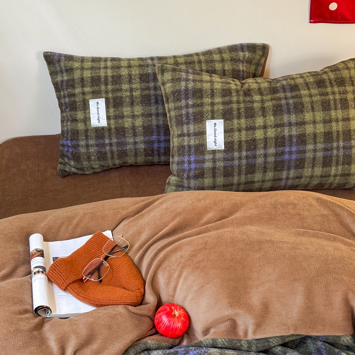 91家纺网 家纺一手货源 找家纺 蜜宿 2025新款仿羊绒牛奶绒四件套-格纹款 奇幻森林