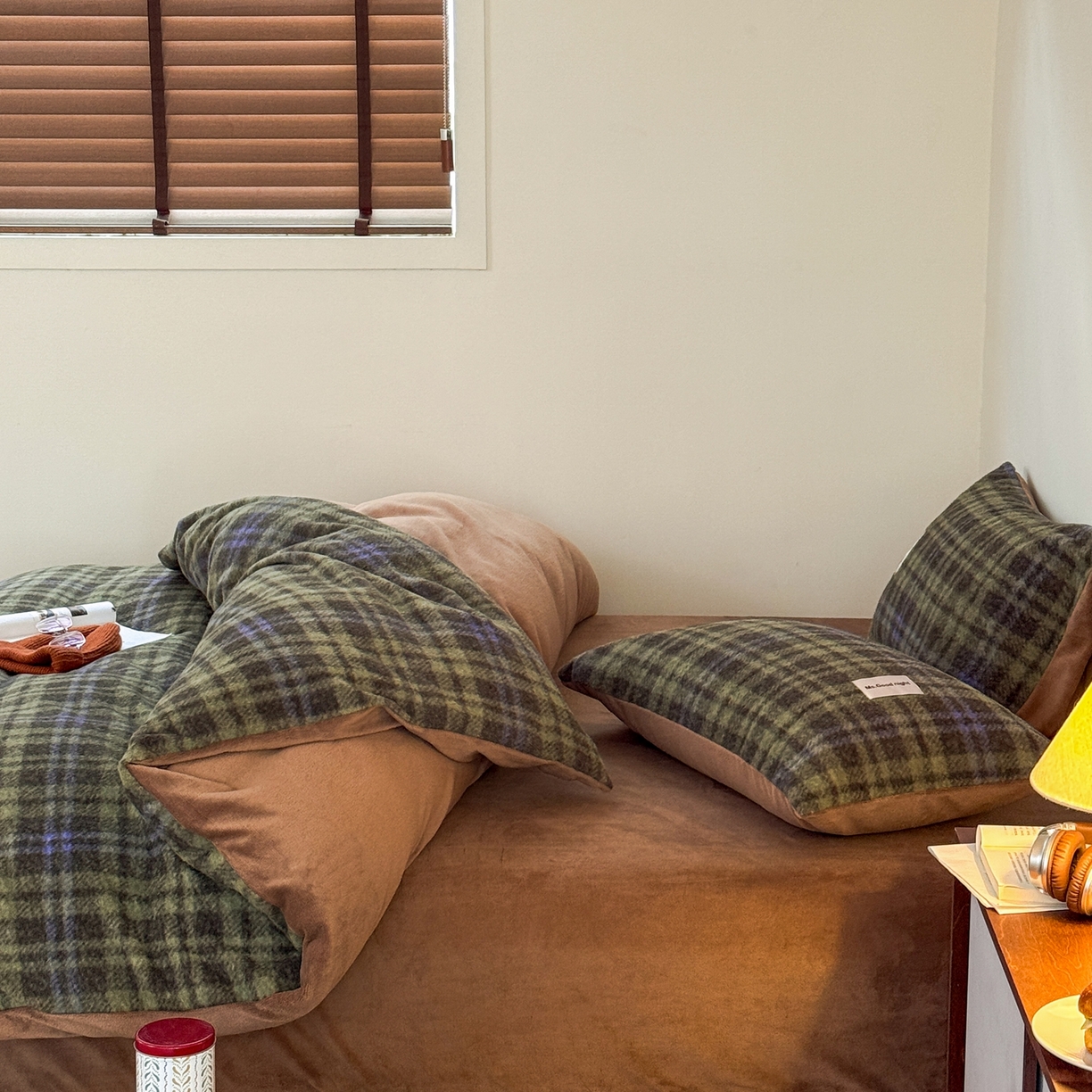 91家纺网 家纺一手货源 找家纺 蜜宿 2025新款仿羊绒牛奶绒四件套-格纹款 奇幻森林