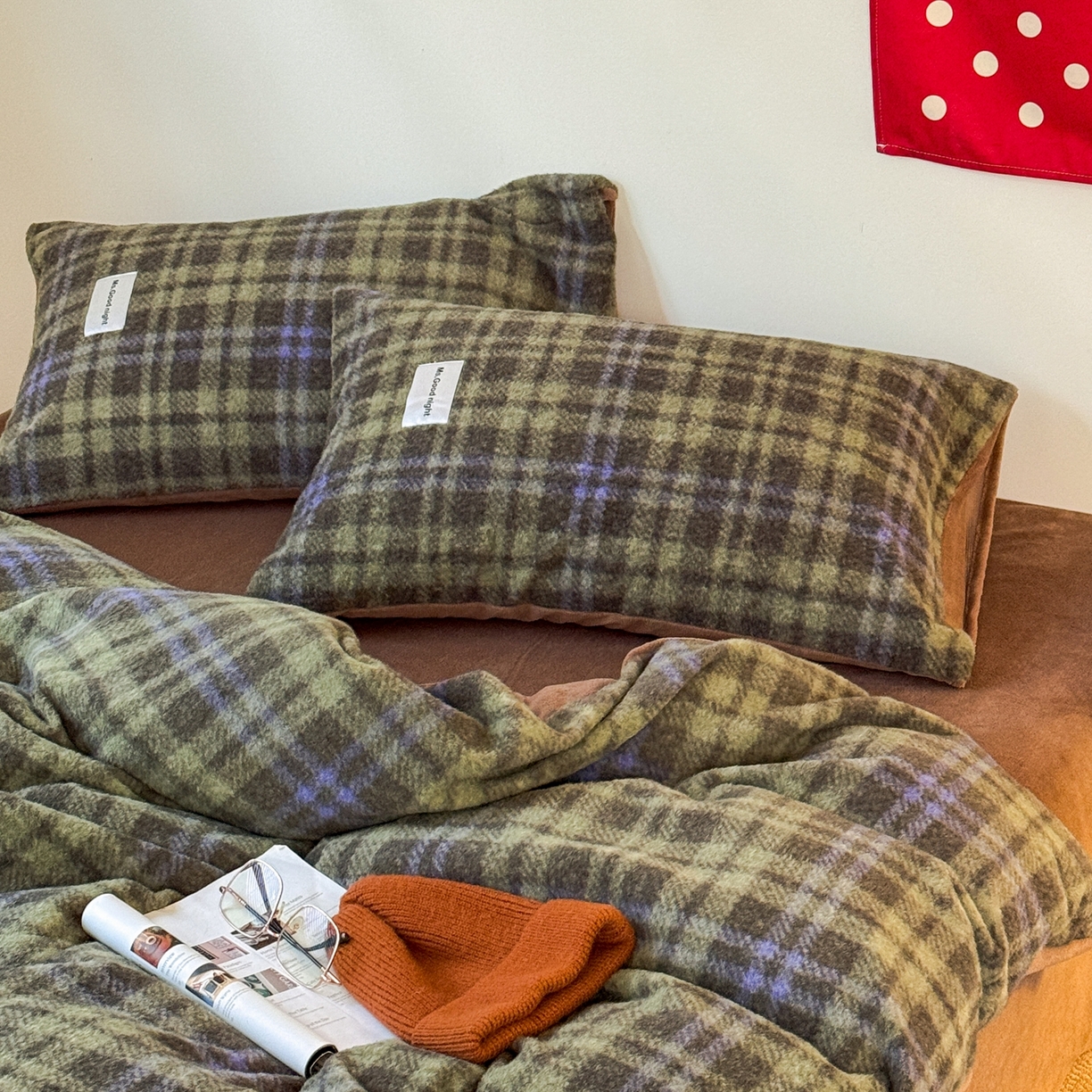 91家纺网 家纺一手货源 找家纺 蜜宿 2025新款仿羊绒牛奶绒四件套-格纹款 奇幻森林