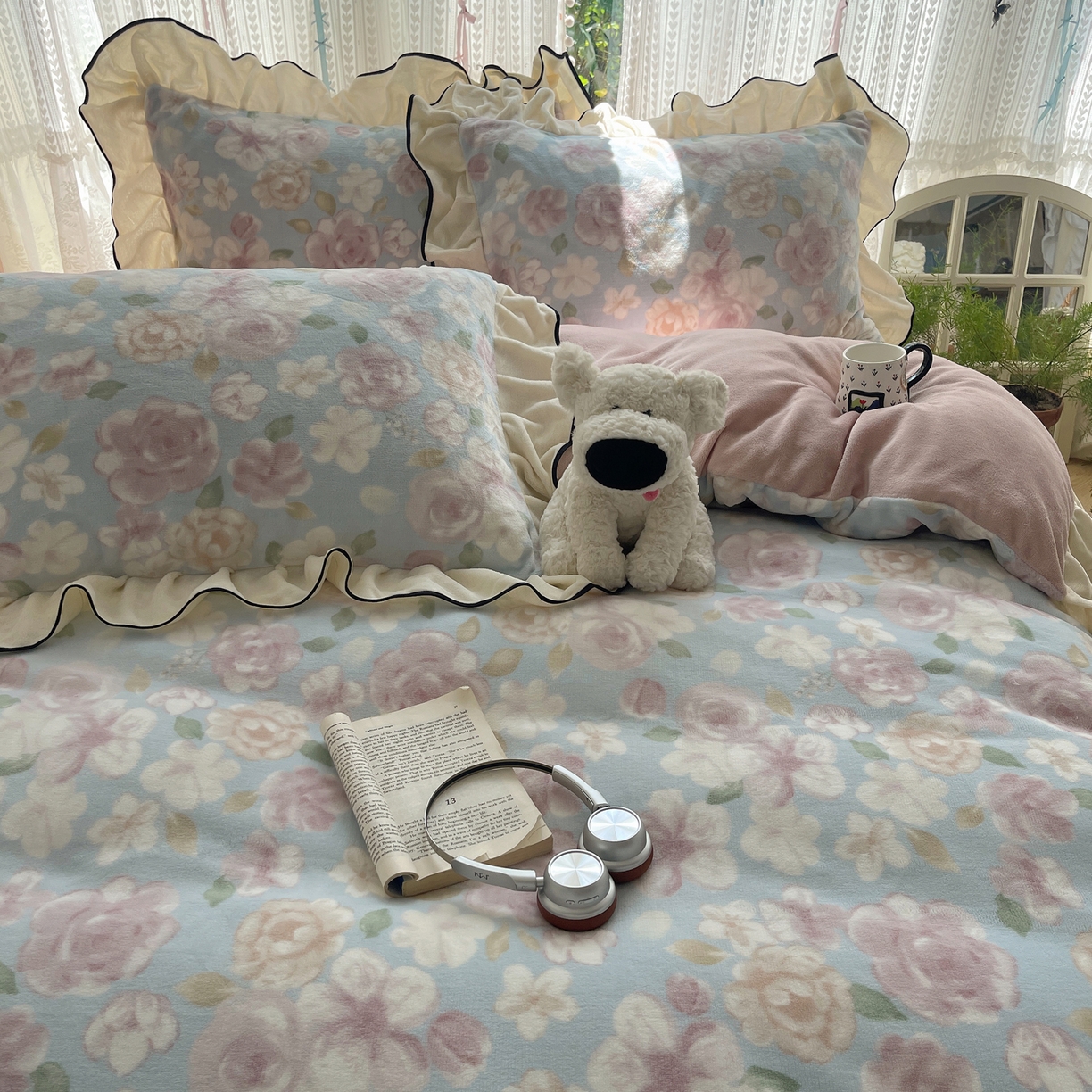 91家纺网 家纺一手货源 找家纺 （总）桃子家居 2025新款A类法式复古碎花牛奶绒韩版花边工艺加厚牛奶绒四件套