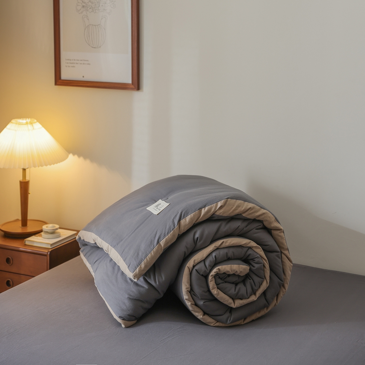 91家纺网 家纺一手货源 找家纺 雯雨家纺 2025新款里外全棉新疆棉花被被子被芯 高级灰