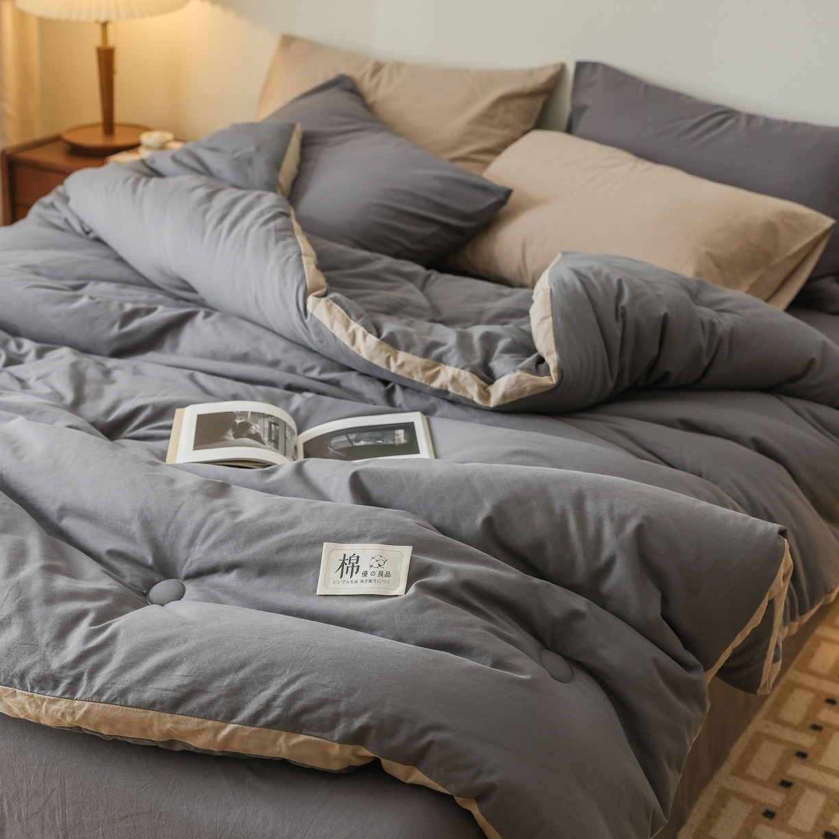 91家纺网 家纺一手货源 找家纺 雯雨家纺 2025新款里外全棉新疆棉花被被子被芯 高级灰