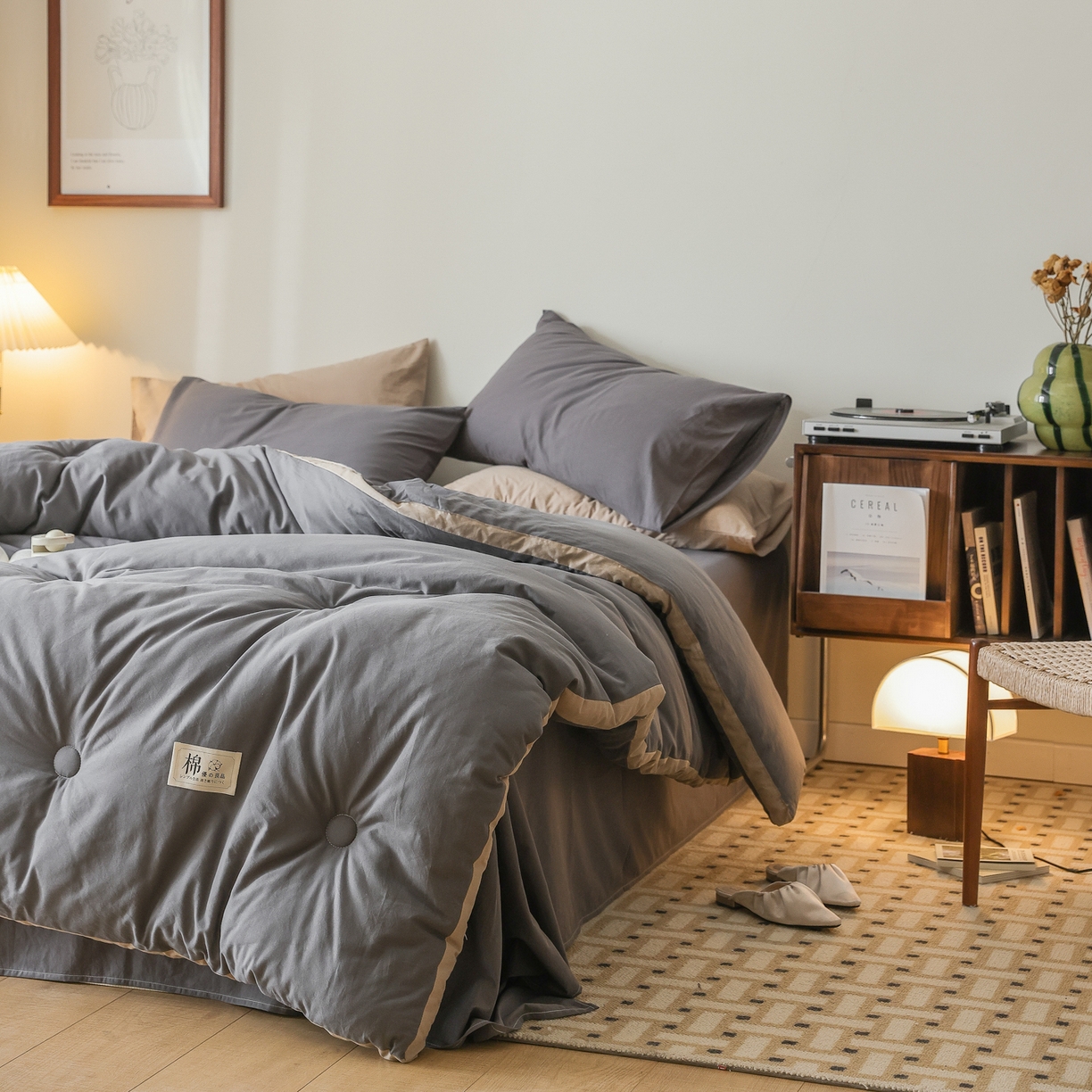 91家纺网 家纺一手货源 找家纺 雯雨家纺 2025新款里外全棉新疆棉花被被子被芯 高级灰