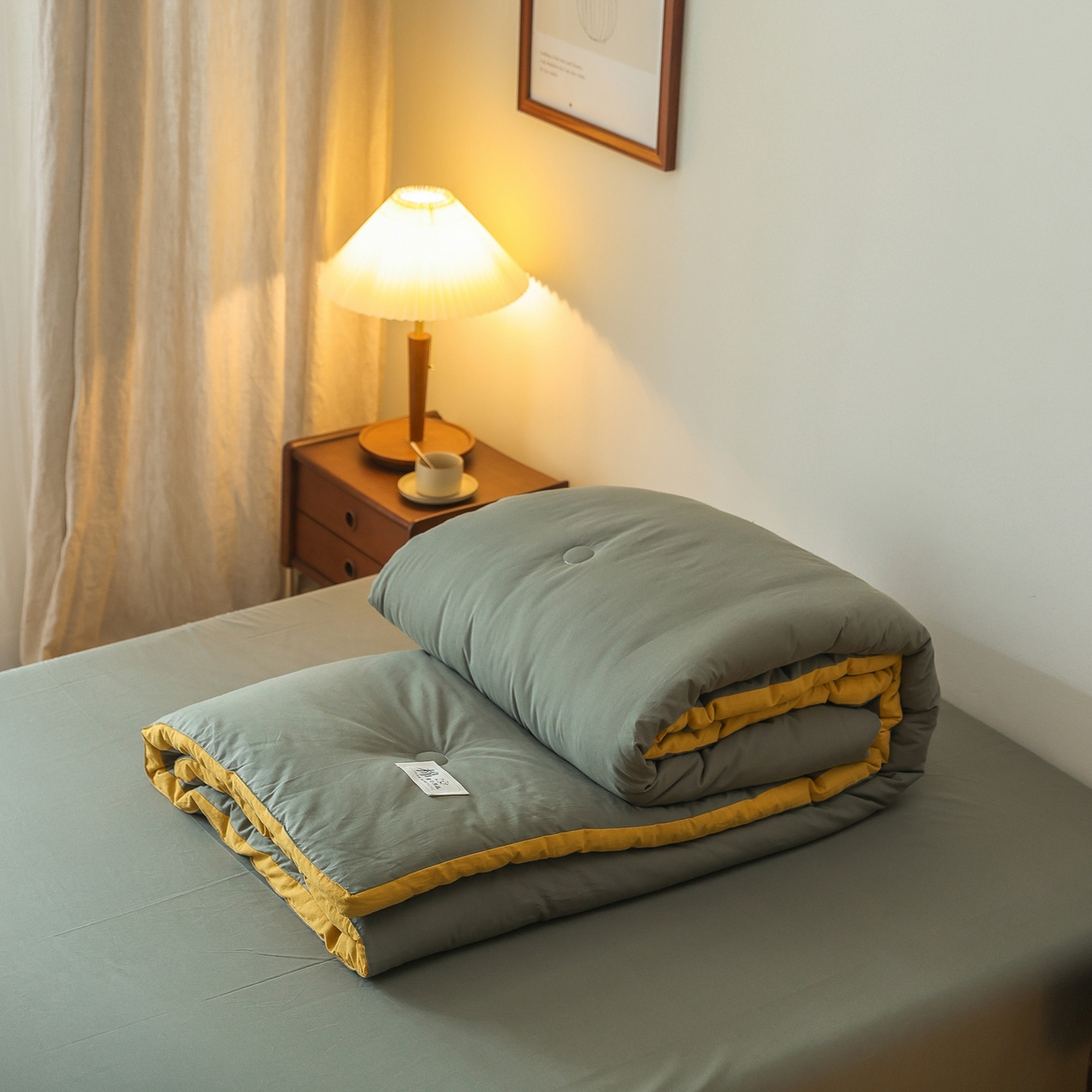 91家纺网 家纺一手货源 找家纺 雯雨家纺 2025新款里外全棉新疆棉花被被子被芯 军绿黄