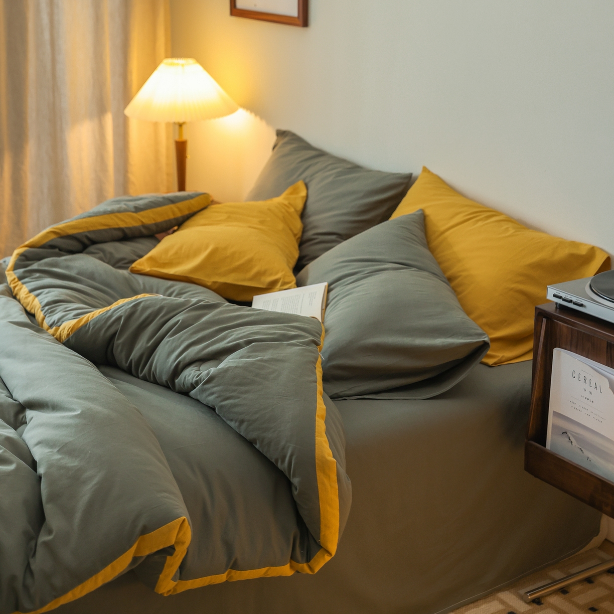 91家纺网 家纺一手货源 找家纺 雯雨家纺 2025新款里外全棉新疆棉花被被子被芯 军绿黄