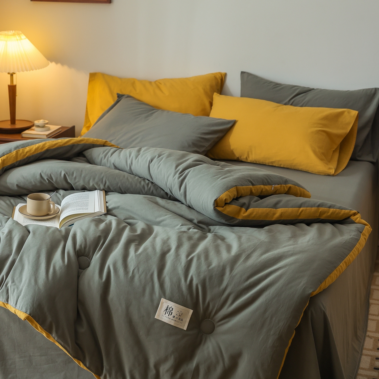 91家纺网 家纺一手货源 找家纺 雯雨家纺 2025新款里外全棉新疆棉花被被子被芯 军绿黄
