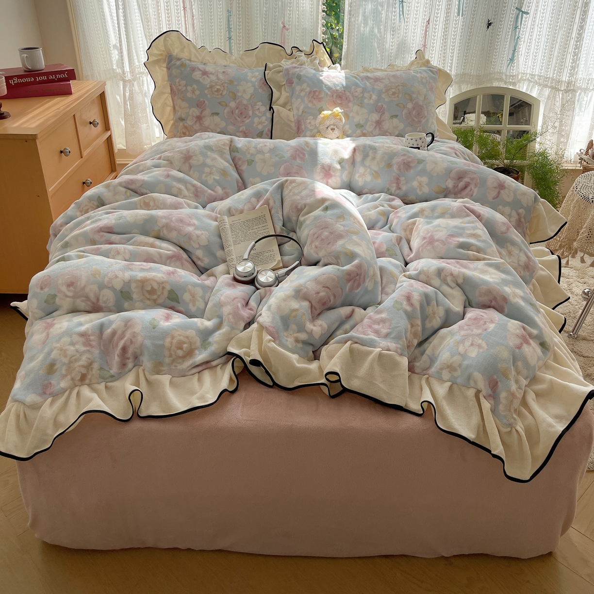 （总）桃子家居 2025新款A类法式复古碎花牛奶绒韩版花边工艺加厚牛奶绒四件套