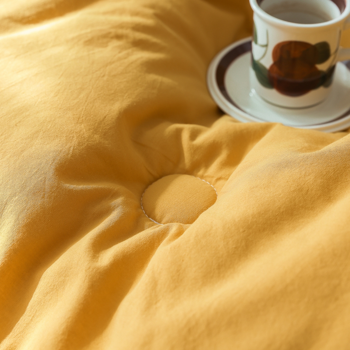 91家纺网 家纺一手货源 找家纺 雯雨家纺 2025新款里外全棉新疆棉花被被子被芯 鸣亮黄