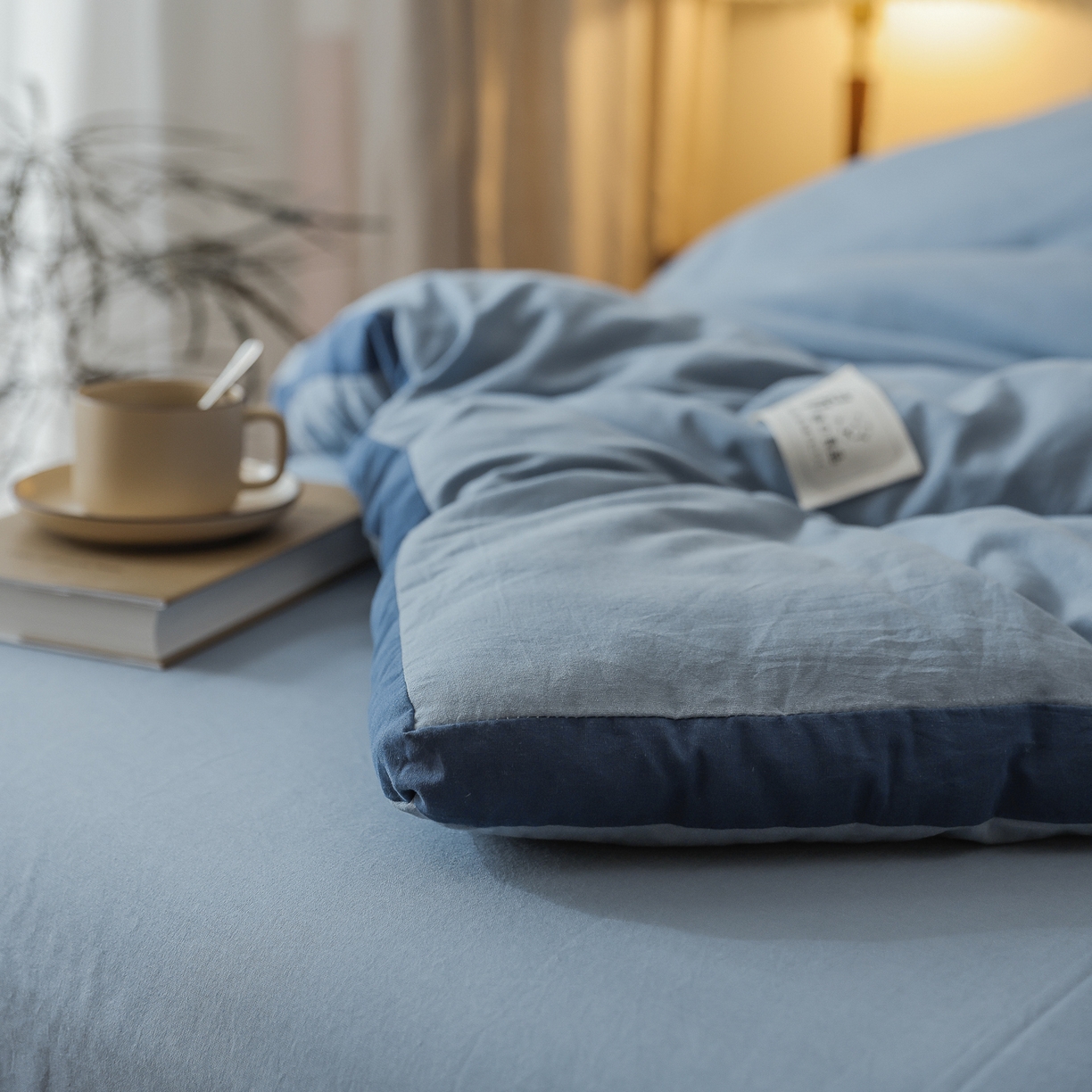 91家纺网 家纺一手货源 找家纺 雯雨家纺 2025新款里外全棉新疆棉花被被子被芯 轻奢蓝