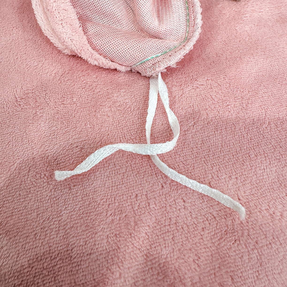 91家纺网 家纺一手货源 找家纺 悦织湾家纺 2025新款绣花200克重牛奶绒四件套刺绣3.5万针7斤重高密加厚保暖跨境专供外贸出口电商热销款 郁金香-粉玉