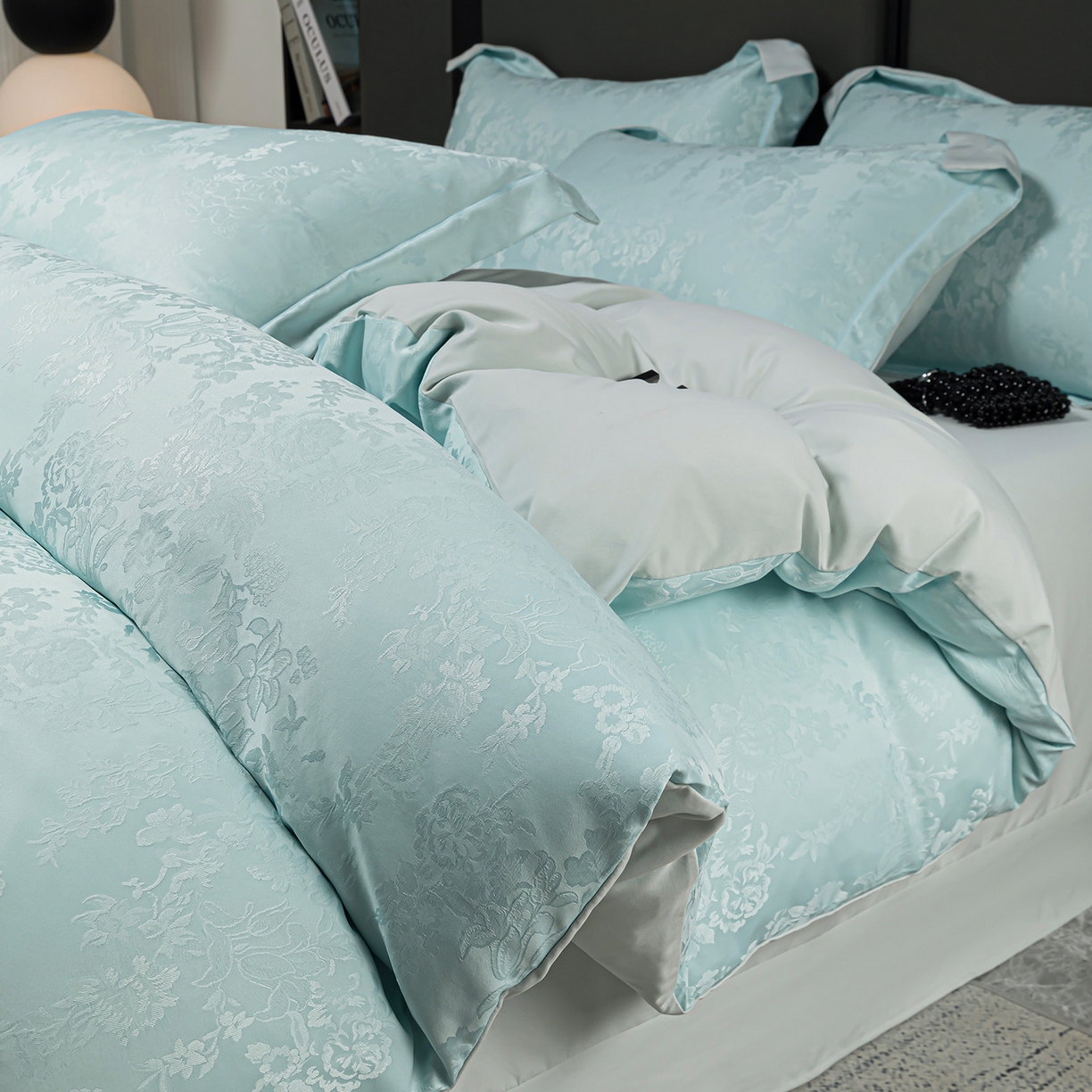 91家纺网 家纺一手货源 找家纺 优选 2025新款欧式轻奢风直播热款贡缎提花四件套床单床笠款 冰岛蓝