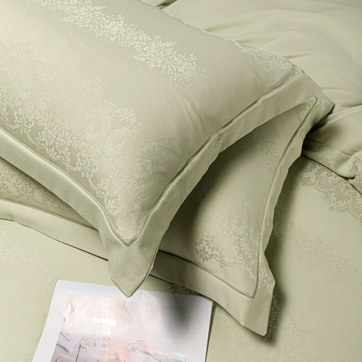 91家纺网 家纺一手货源 找家纺 优选 2025新款欧式轻奢风直播热款贡缎提花四件套床单床笠款 小春野