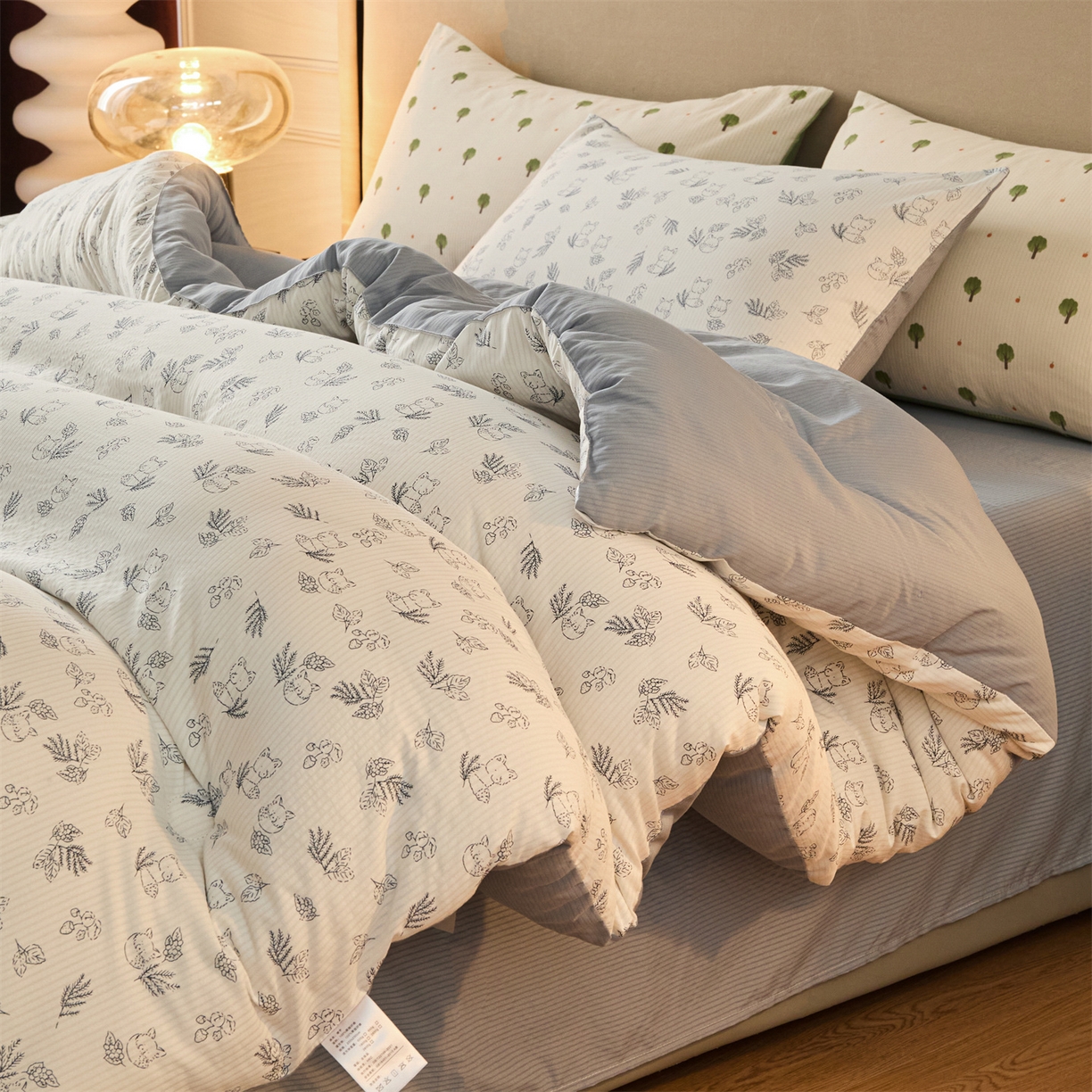 91家纺网 家纺一手货源 找家纺 换种生活 2025新款A类泡泡棉冬被被子被芯 安吉拉