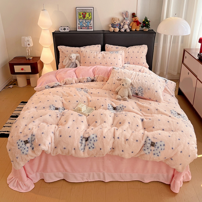 91家纺网 家纺一手货源 找家纺 金梦拉 2025直播爆款A类加厚兔绒印花系列四件套 波点蝴蝶结粉