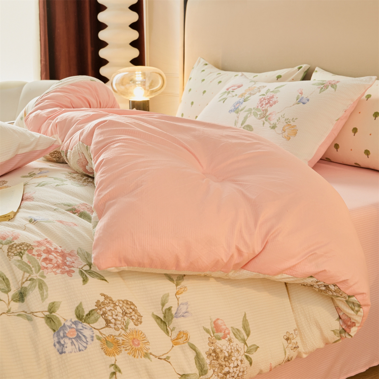 91家纺网 家纺一手货源 找家纺 换种生活 2025新款A类泡泡棉冬被被子被芯 俏佳人