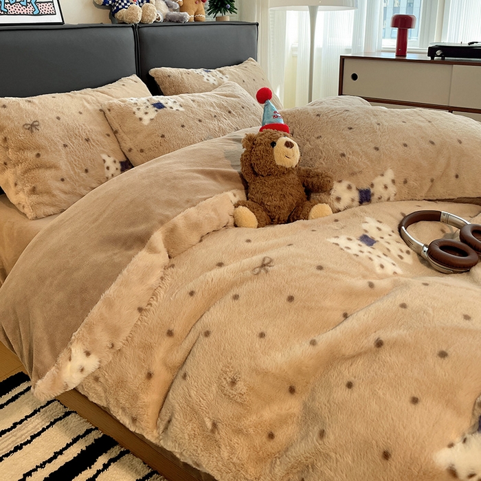 91家纺网 家纺一手货源 找家纺 金梦拉 2025直播爆款A类加厚兔绒印花系列四件套 波点蝴蝶结咖