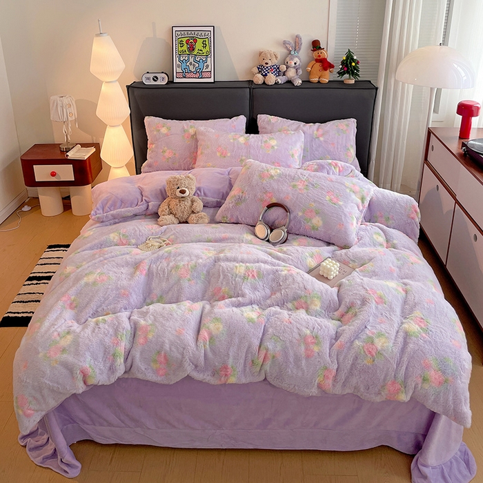 91家纺网 家纺一手货源 找家纺 金梦拉 2025直播爆款A类加厚兔绒印花系列四件套 豆蔻紫