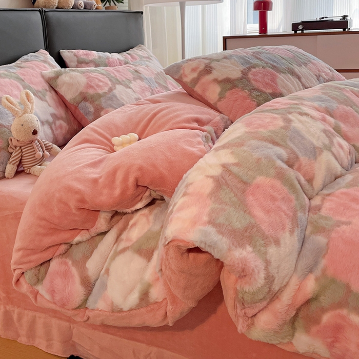 91家纺网 家纺一手货源 找家纺 金梦拉 2025直播爆款A类加厚兔绒印花系列四件套 花漾