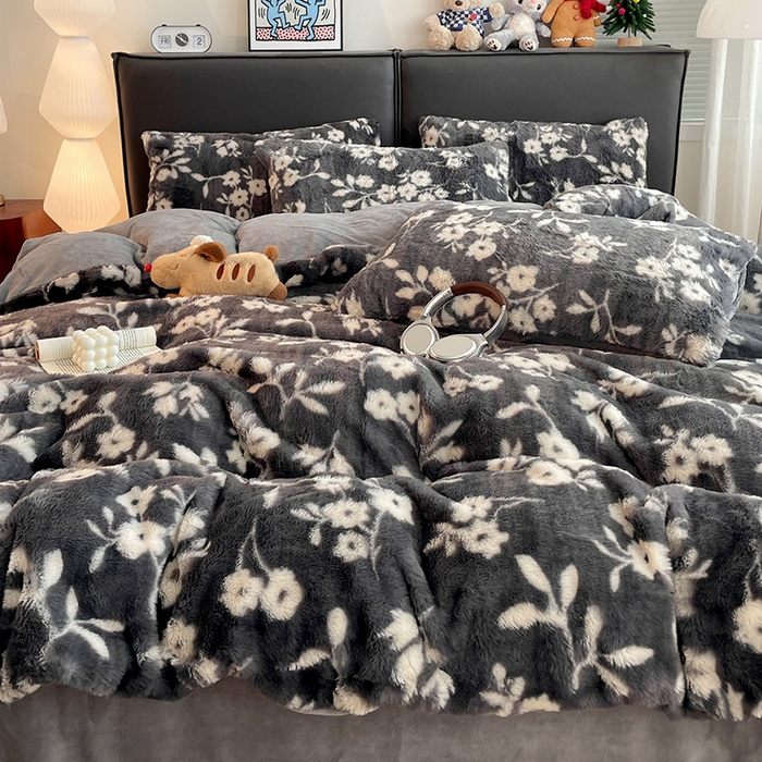 91家纺网 家纺一手货源 找家纺 金梦拉 2025直播爆款A类加厚兔绒印花系列四件套 花影灰