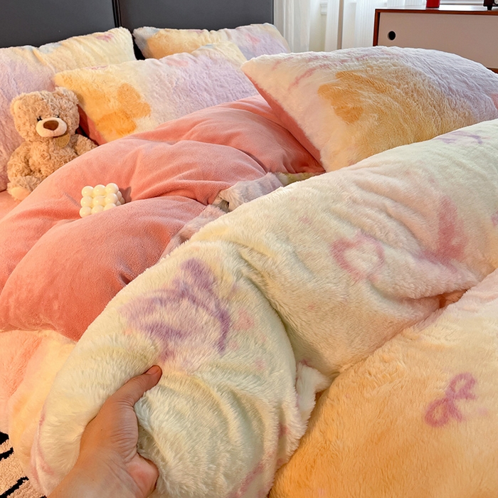 91家纺网 家纺一手货源 找家纺 金梦拉 2025直播爆款A类加厚兔绒印花系列四件套 幻碟