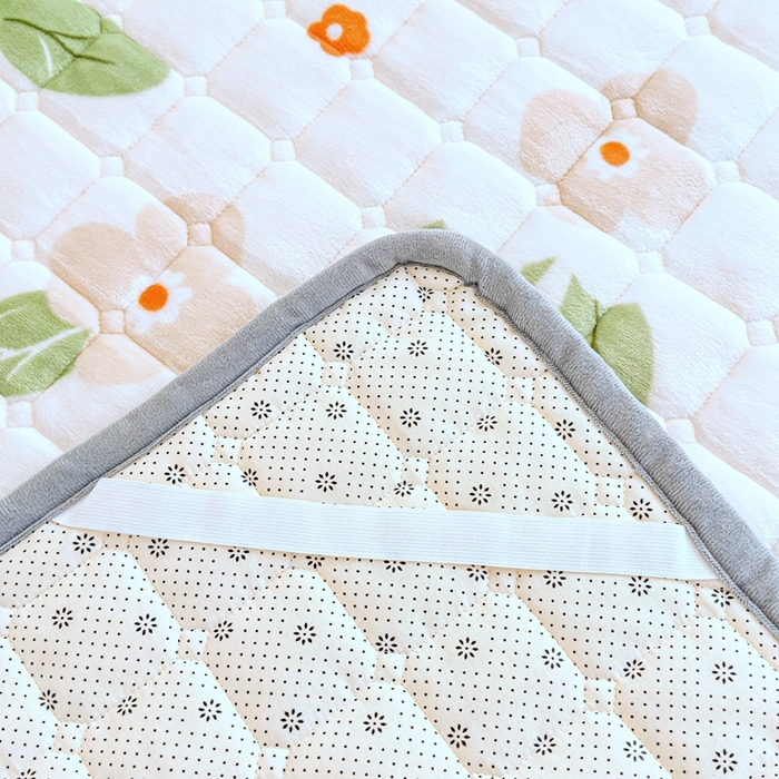 91家纺网 家纺一手货源 找家纺 雅萱家纺 2025新款牛奶绒夹棉印花床垫学生图 绒床垫-花暖香风黄色