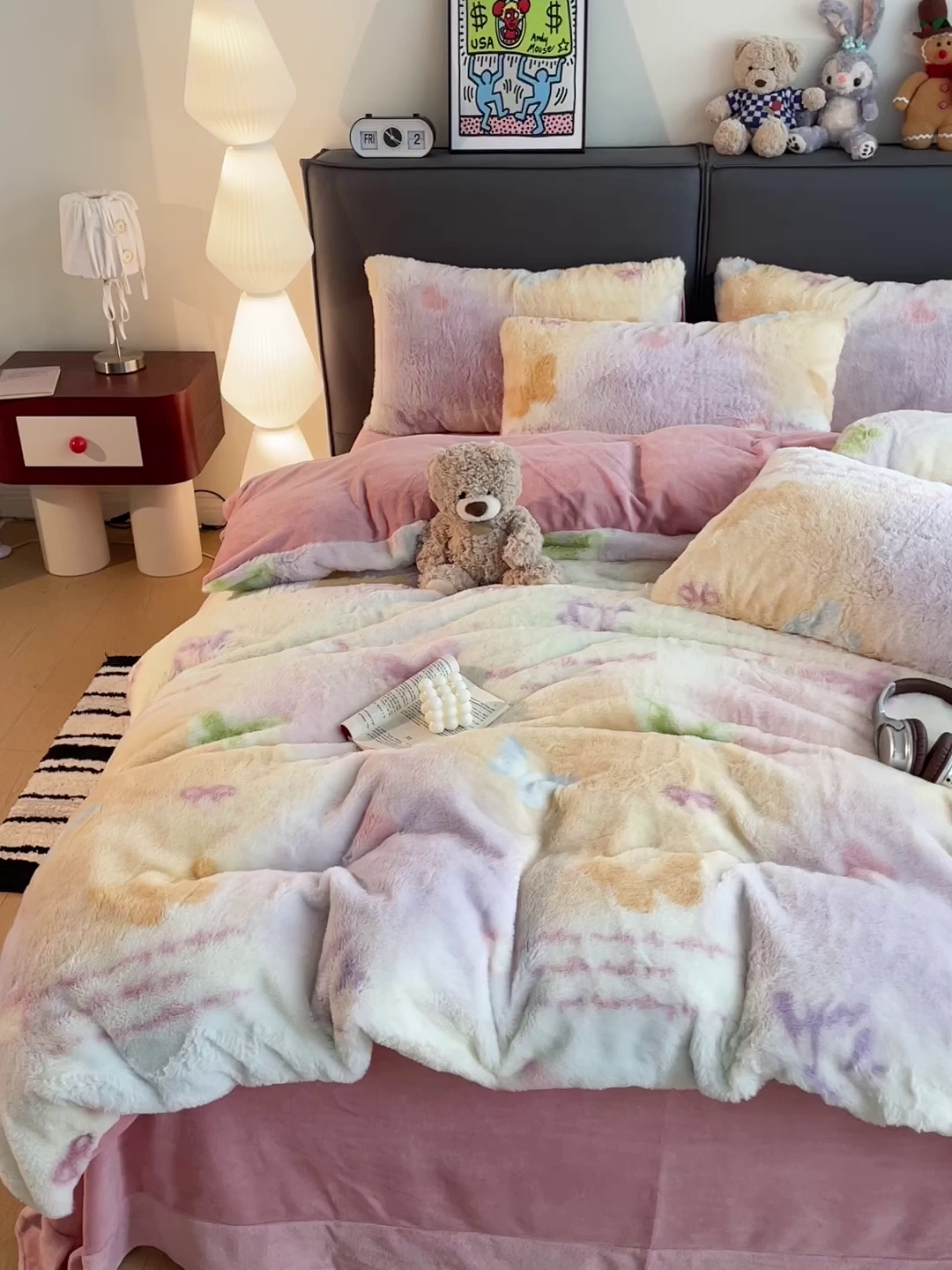 91家纺网 家纺一手货源 找家纺 金梦拉 2025直播爆款A类加厚兔绒印花系列四件套 幻碟