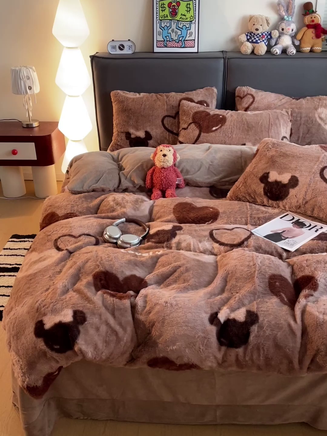 91家纺网 家纺一手货源 找家纺 金梦拉 2025直播爆款A类加厚兔绒印花系列四件套 可可爱心