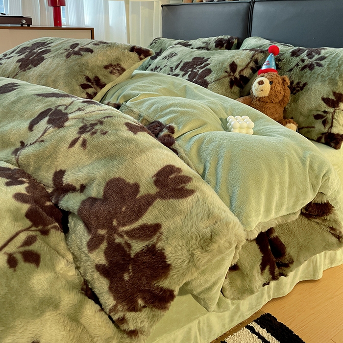 91家纺网 家纺一手货源 找家纺 金梦拉 2025直播爆款A类加厚兔绒印花系列四件套 绿叶