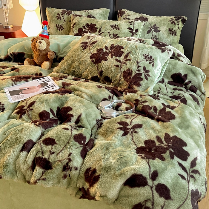 91家纺网 家纺一手货源 找家纺 金梦拉 2025直播爆款A类加厚兔绒印花系列四件套 绿叶