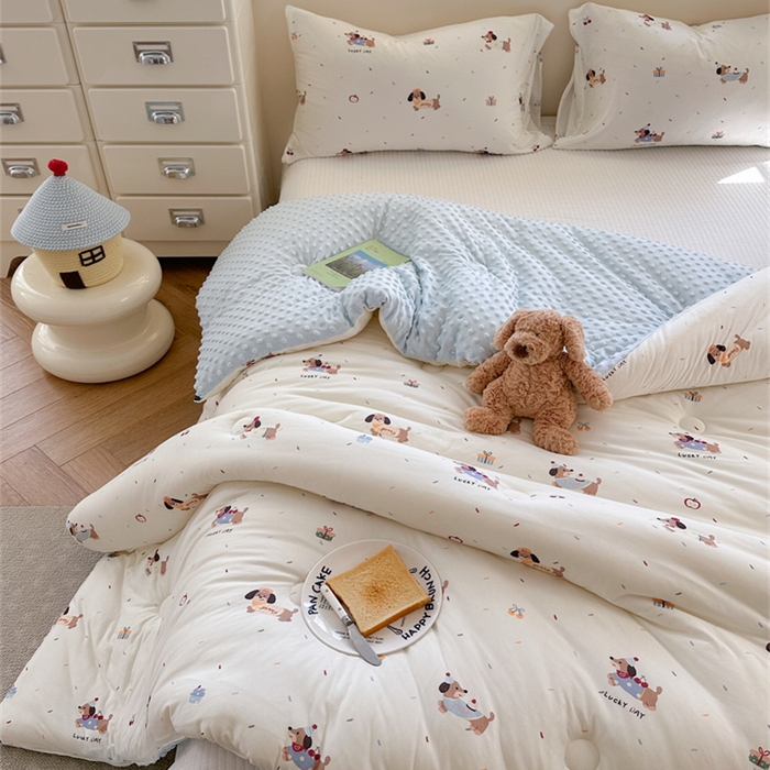 91家纺网 家纺一手货源 找家纺 暖生活 2025新款针织棉豆豆绒大豆秋冬被 被子被芯 点点腊肠