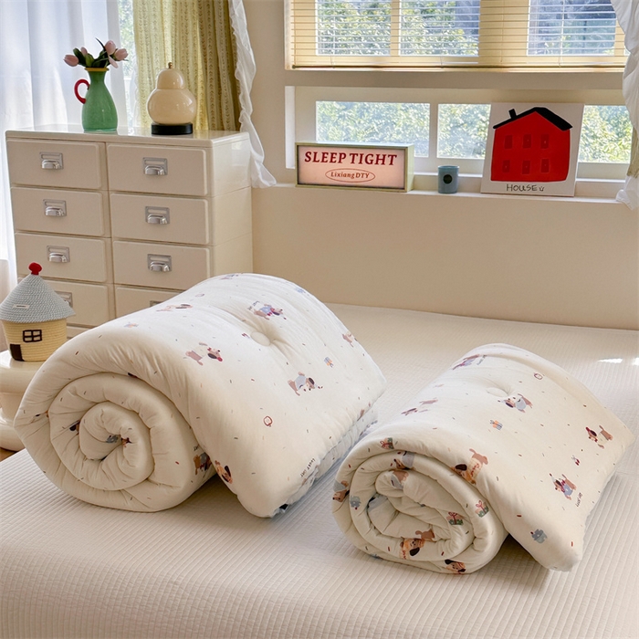 91家纺网 家纺一手货源 找家纺 暖生活 2025新款针织棉豆豆绒大豆秋冬被 被子被芯 点点腊肠