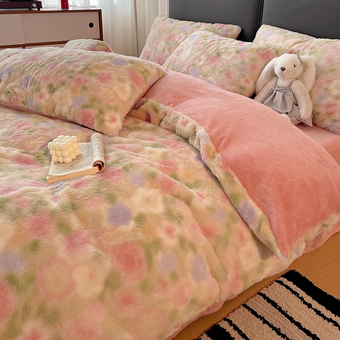 91家纺网 家纺一手货源 找家纺 金梦拉 2025直播爆款A类加厚兔绒印花系列四件套 曼塔