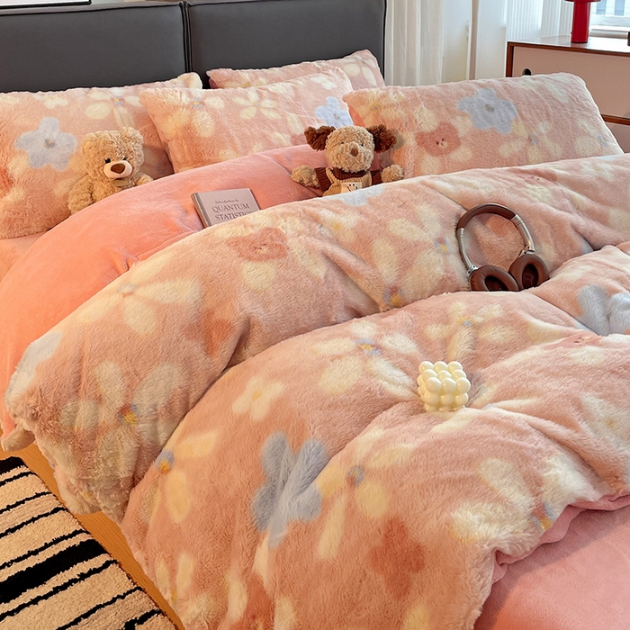 91家纺网 家纺一手货源 找家纺 金梦拉 2025直播爆款A类加厚兔绒印花系列四件套 暖阳