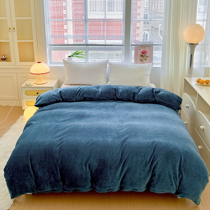 91家纺网 家纺一手货源 找家纺 （总）富馨莱 2025新款牛奶绒纯色双拼四件套