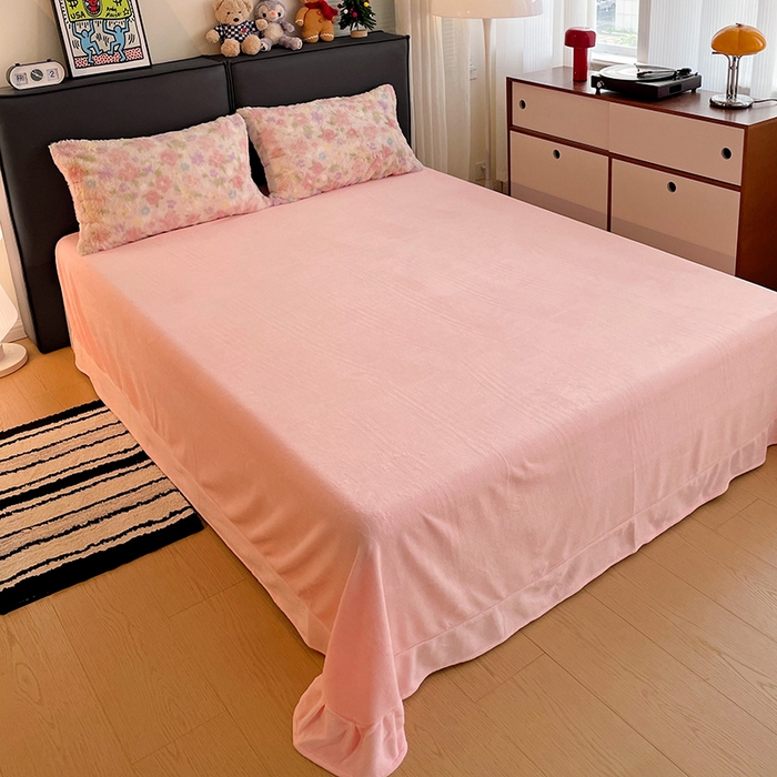 91家纺网 家纺一手货源 找家纺 金梦拉 2025直播爆款A类加厚兔绒印花系列四件套 柔韵粉