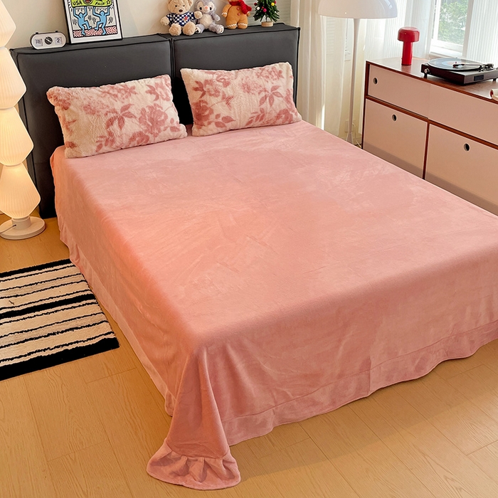 91家纺网 家纺一手货源 找家纺 金梦拉 2025直播爆款A类加厚兔绒印花系列四件套 水雾粉