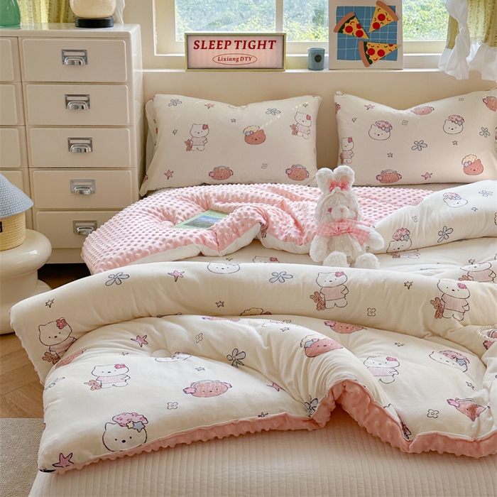 91家纺网 家纺一手货源 找家纺 暖生活 2025新款针织棉豆豆绒大豆秋冬被 被子被芯 耳机凯蒂