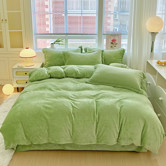 91家纺网 家纺一手货源 找家纺 （总）富馨莱 2025新款牛奶绒纯色双拼四件套