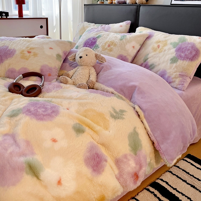 91家纺网 家纺一手货源 找家纺 金梦拉 2025直播爆款A类加厚兔绒印花系列四件套 烟熏紫