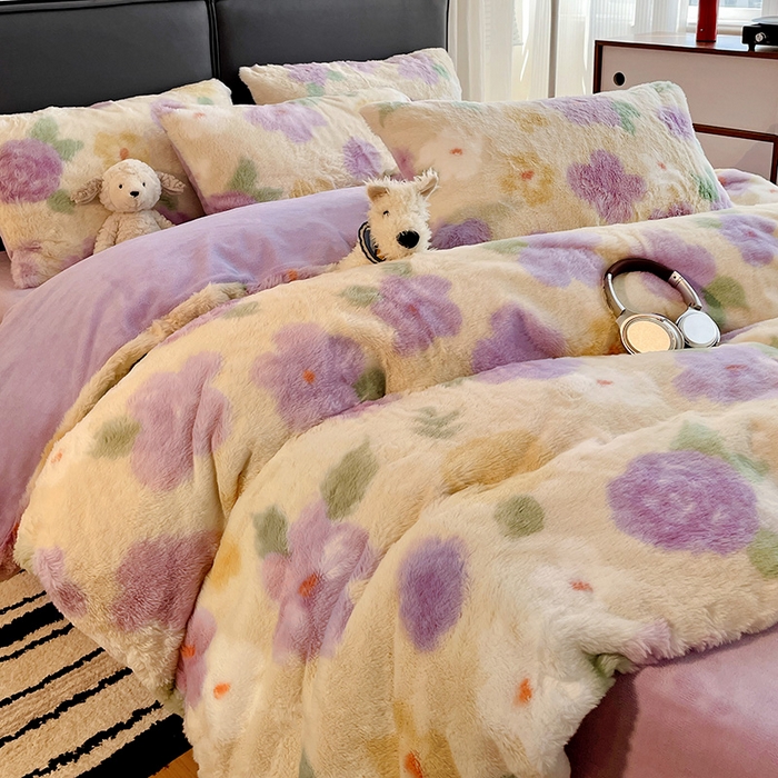 91家纺网 家纺一手货源 找家纺 金梦拉 2025直播爆款A类加厚兔绒印花系列四件套 烟熏紫