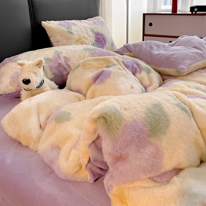 91家纺网 家纺一手货源 找家纺 金梦拉 2025直播爆款A类加厚兔绒印花系列四件套 烟熏紫