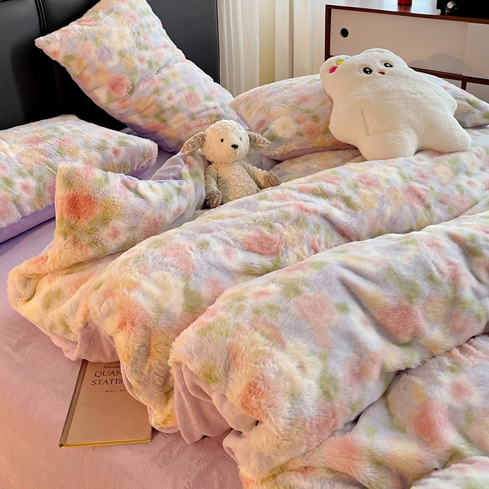 91家纺网 家纺一手货源 找家纺 金梦拉 2025直播爆款A类加厚兔绒印花系列四件套 芋泥紫