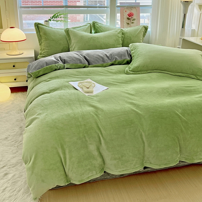 91家纺网 家纺一手货源 找家纺 （总）富馨莱 2025新款牛奶绒纯色双拼四件套