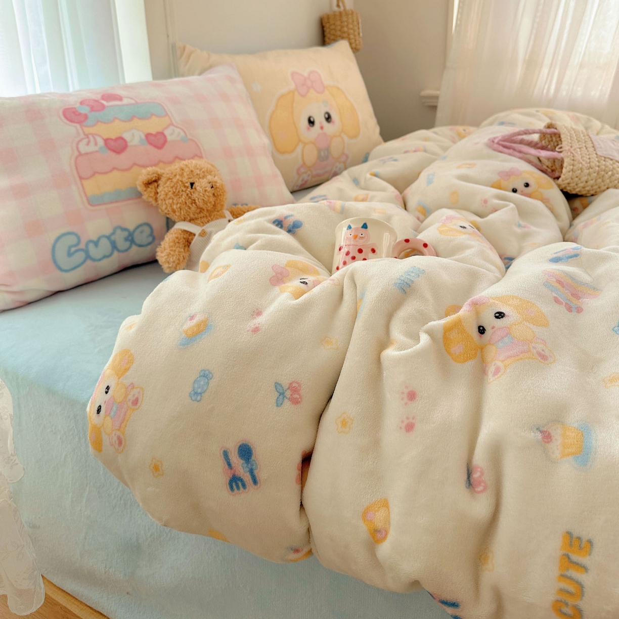 91家纺网 家纺一手货源 找家纺 美乐迪家纺 2025秋冬新款牛奶绒四件套 黄油小狗