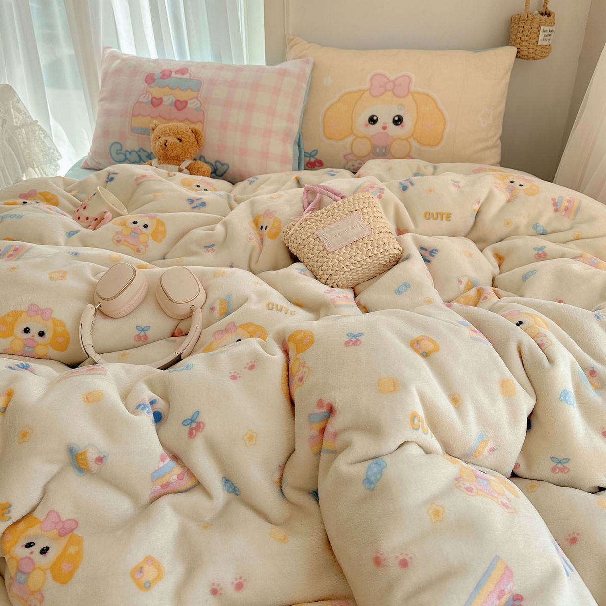 91家纺网 家纺一手货源 找家纺 美乐迪家纺 2025秋冬新款牛奶绒四件套 黄油小狗