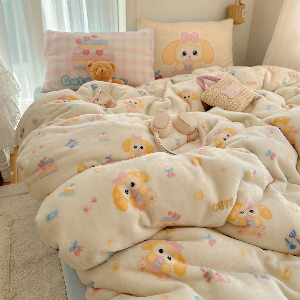 91家纺网 家纺一手货源 找家纺 美乐迪家纺 2025秋冬新款牛奶绒四件套 黄油小狗